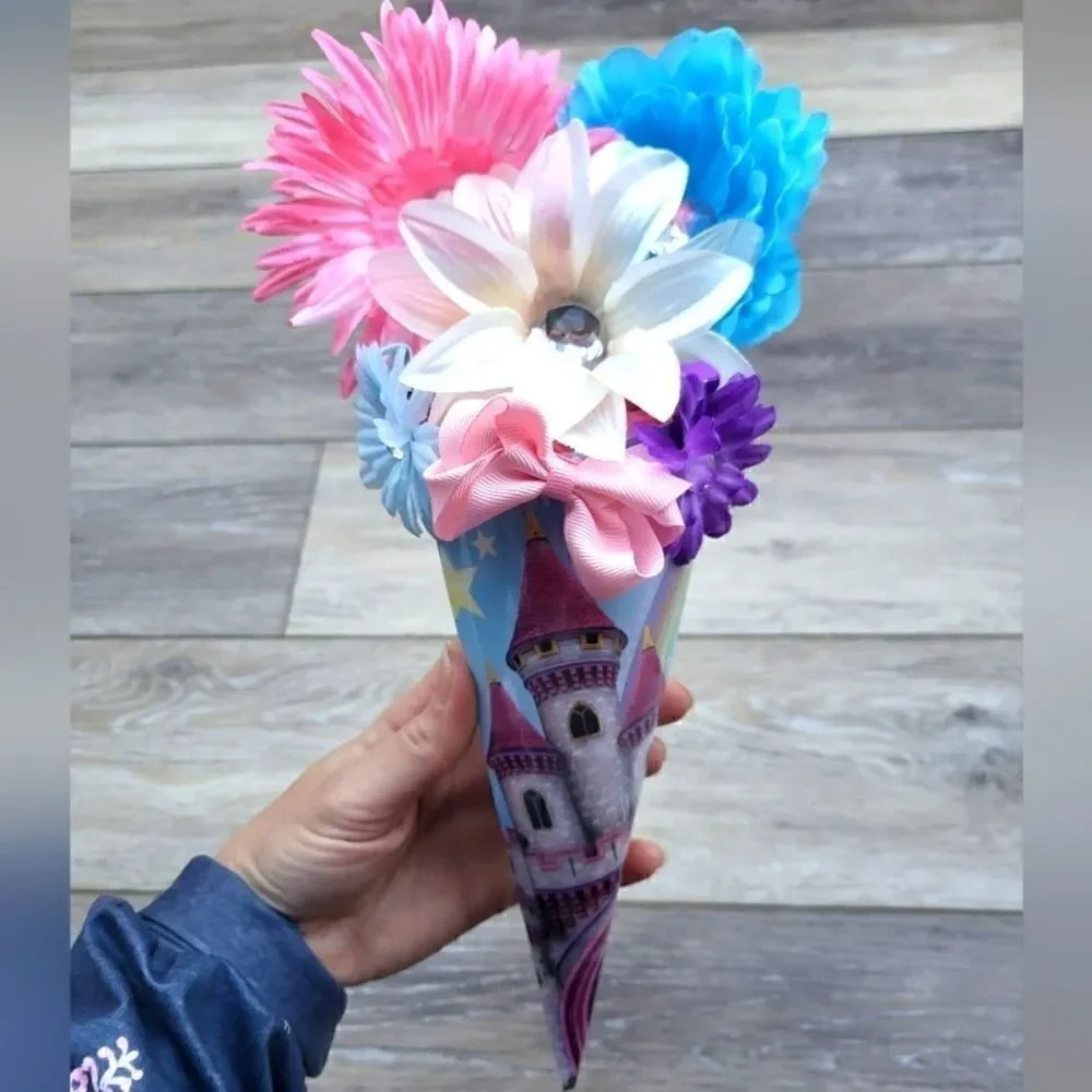 Large Hair Clip Bouquet 6 clips castle themed